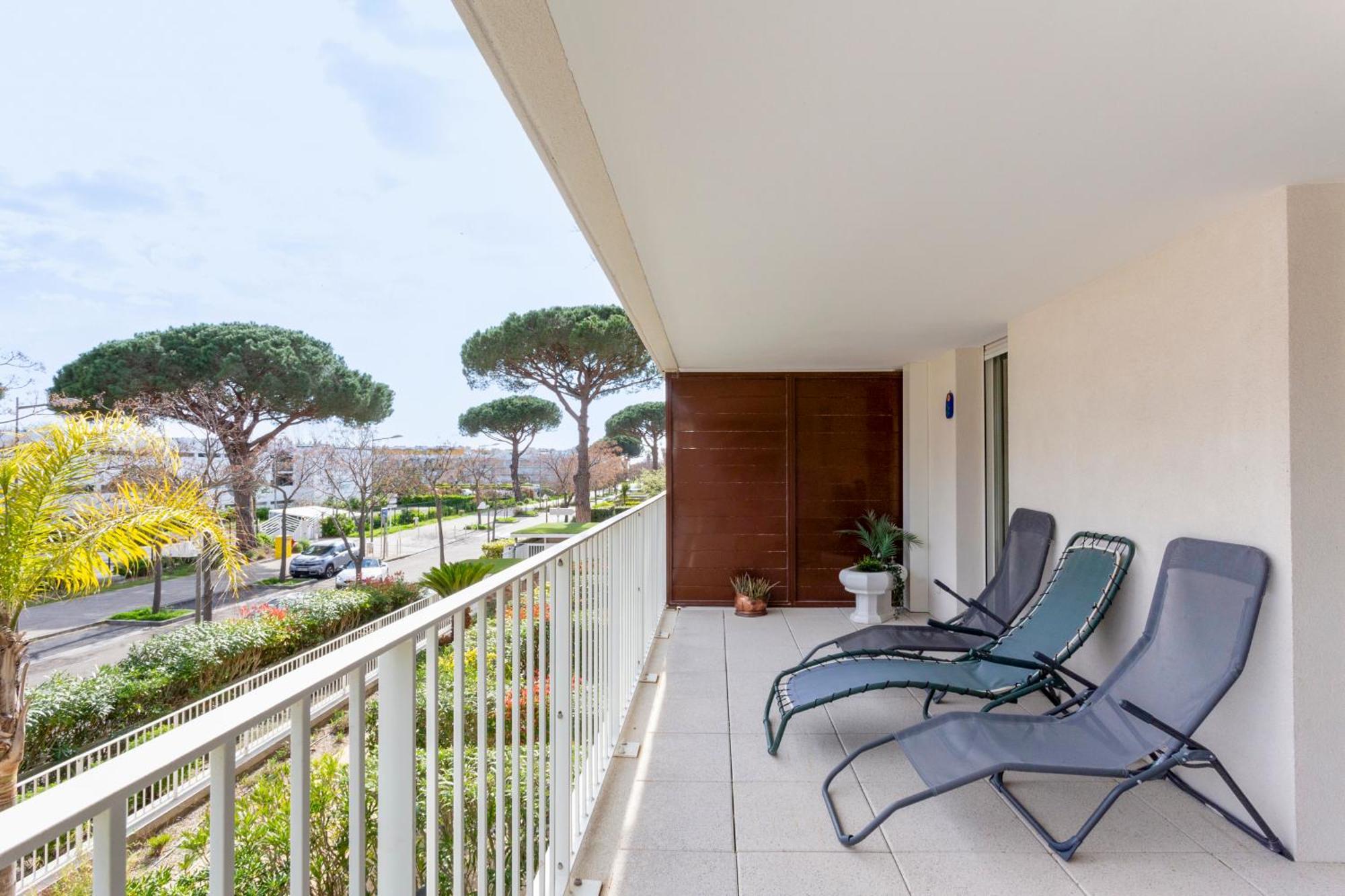 Chez Martin - Spacieux Appartement Climatise Proche De La Plage La Grande-Motte Esterno foto
