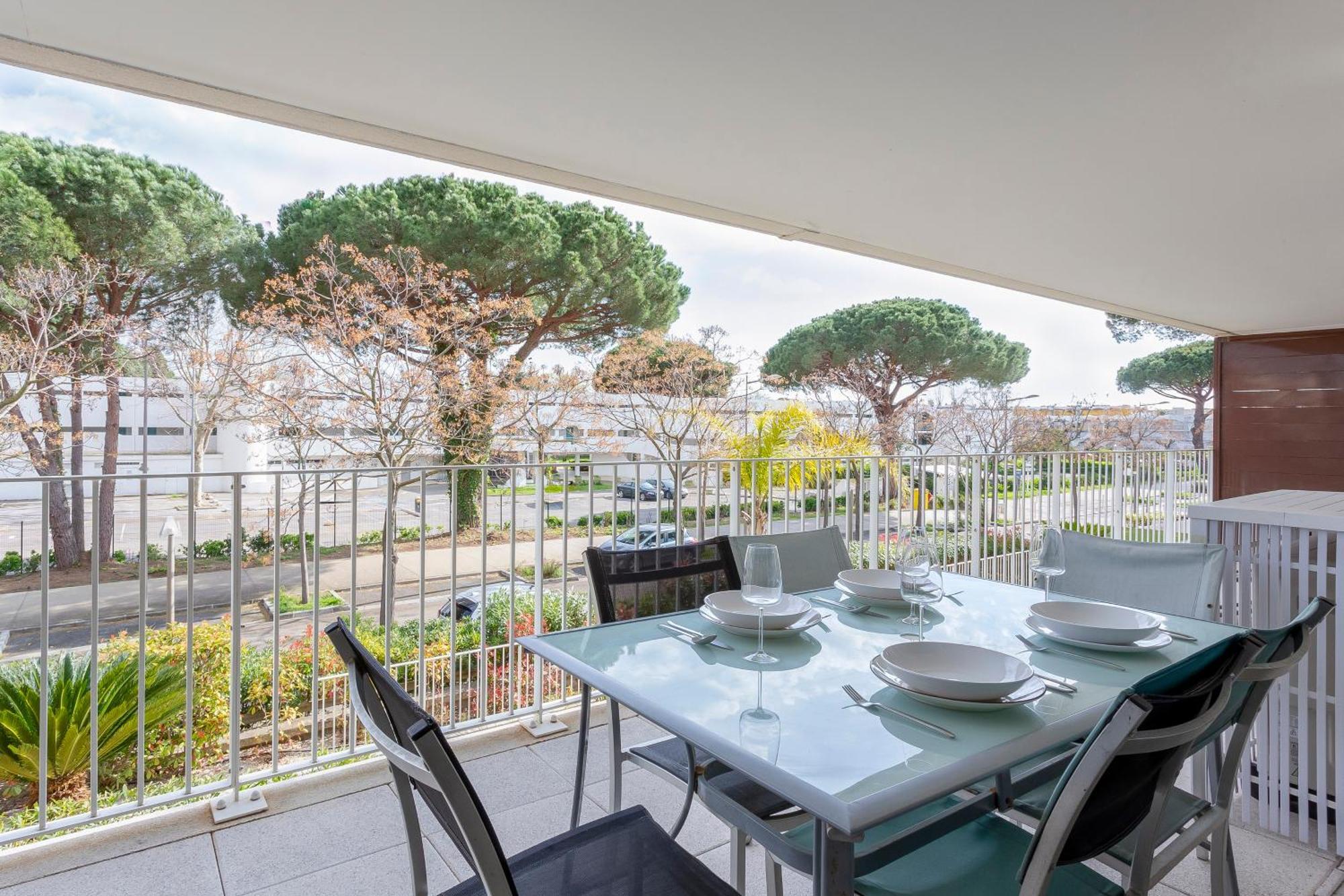 Chez Martin - Spacieux Appartement Climatise Proche De La Plage La Grande-Motte Esterno foto