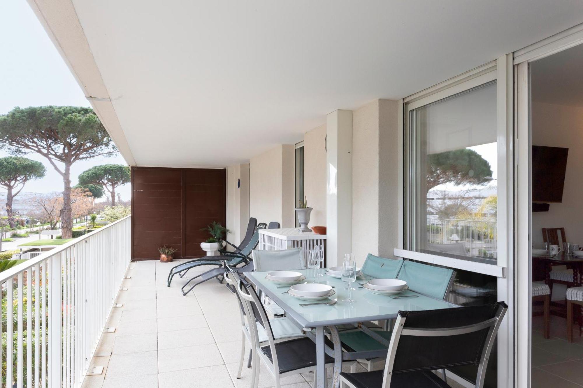Chez Martin - Spacieux Appartement Climatise Proche De La Plage La Grande-Motte Esterno foto